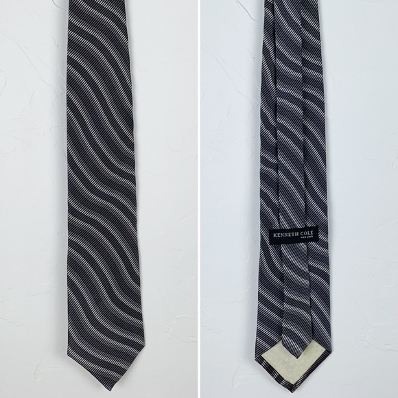 KENNETH COLE !!! GOOD VIBES !!! Silk Tie - Picture 2 of 5